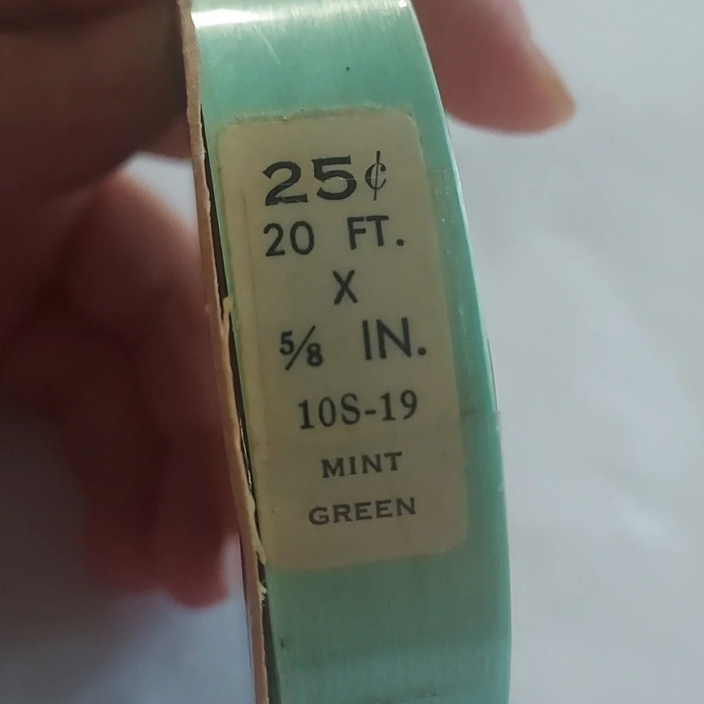 FASHION tye Tonette Gift Wrapping Ribbon 20 ft × 5/8 in mint green